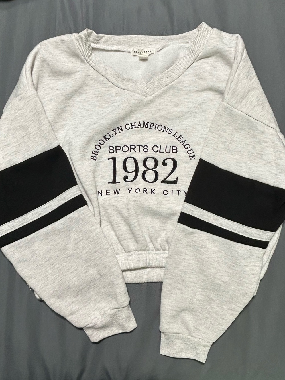 Aeropostale Light Gray & Black V-Neck '1982 Sports Club' Sweater